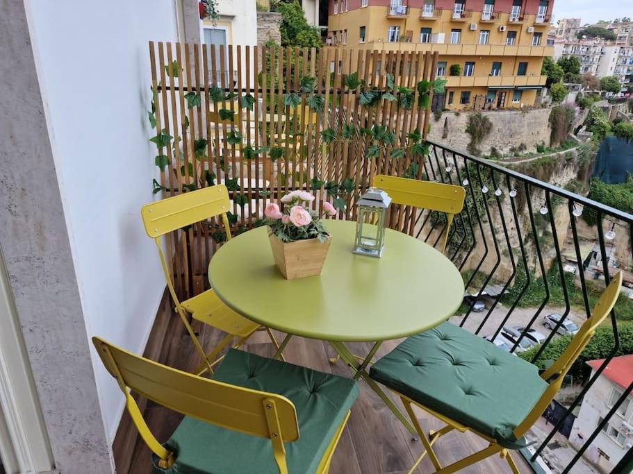 Olivella21 Luxury Apartment Montesanto Napoli Ngoại thất bức ảnh